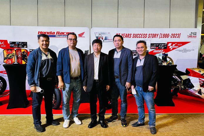 management-team-join-honda-event